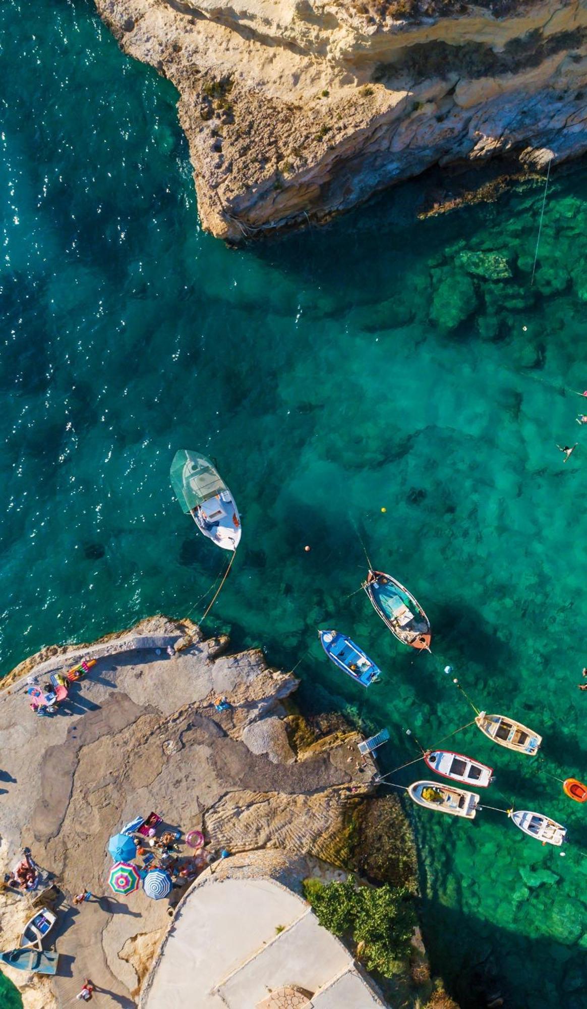 Athevillas Antonis Mína 外观 照片